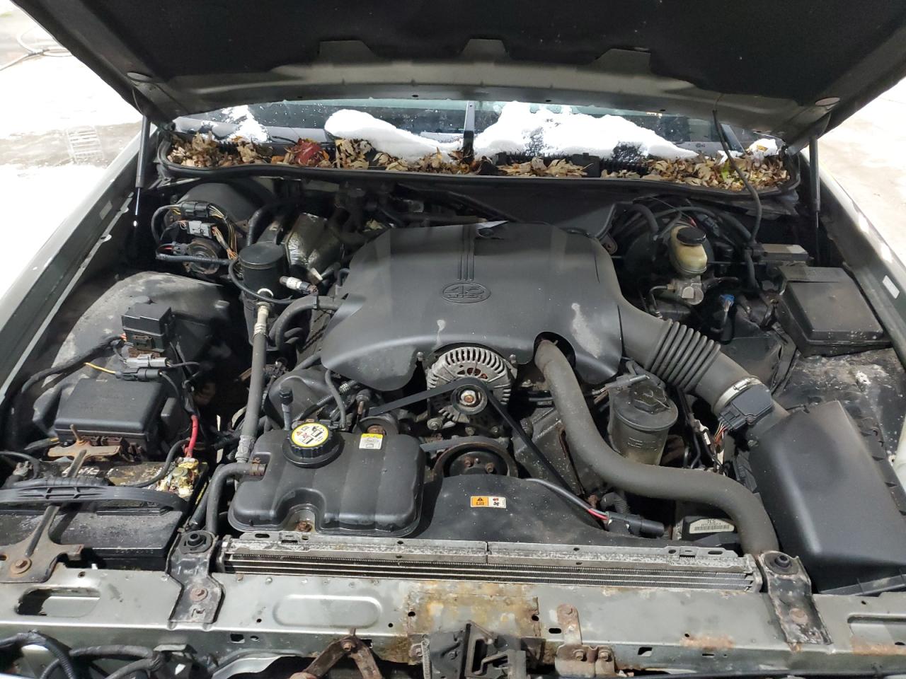 2002 Mercury Grand Marquis Gs VIN: 2MEFM74W12X649119 Lot: 92236865