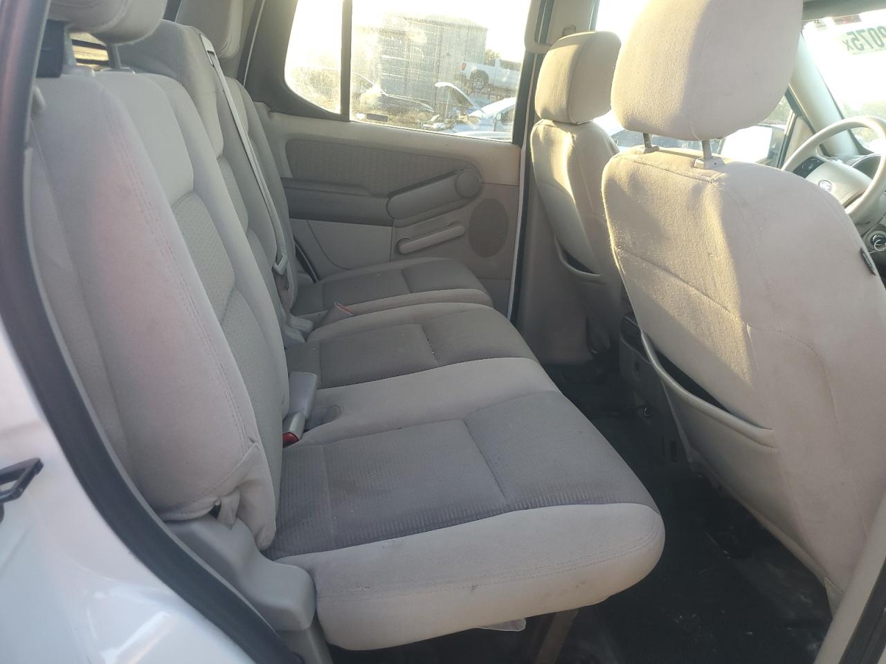 2007 Ford Explorer Sport Trac Xlt VIN: 1FMEU31K57UA25762 Lot: 92862075