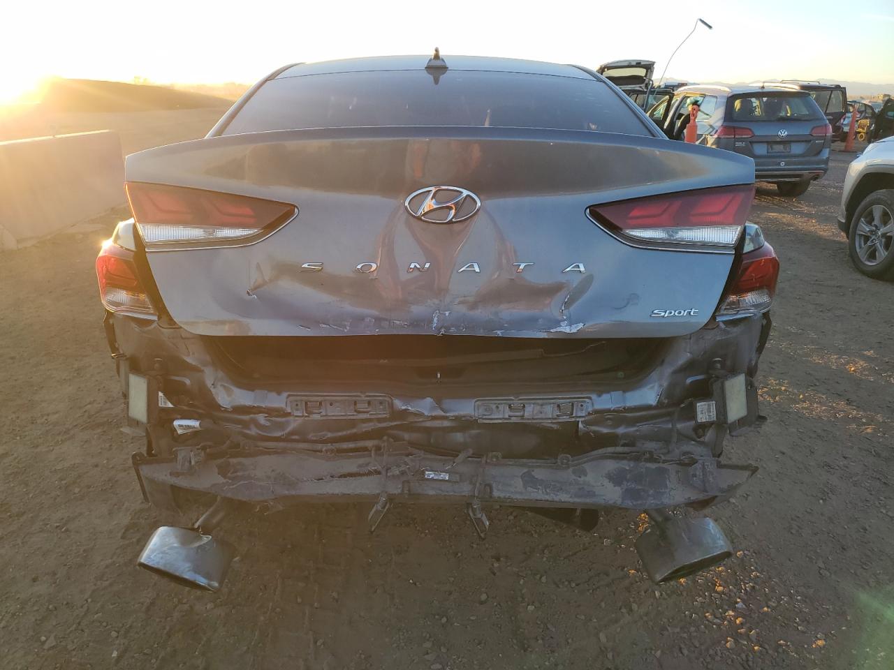 2018 Hyundai Sonata Sport VIN: 5NPE34AF4JH696471 Lot: 91324265