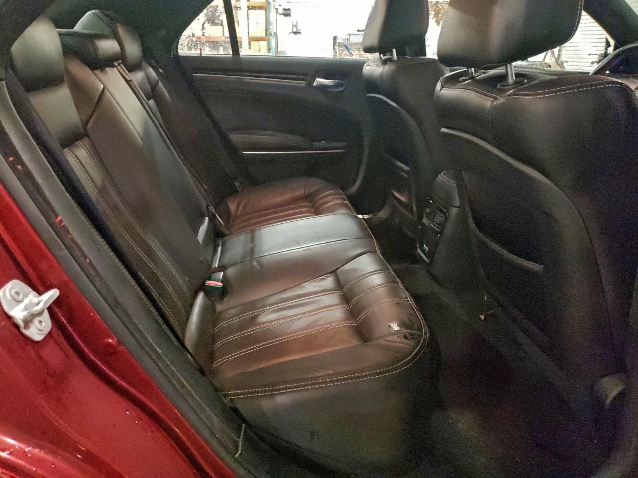 2018 Chrysler 300 S VIN: 2C3CCAGG3JH141711 Lot: 94541895