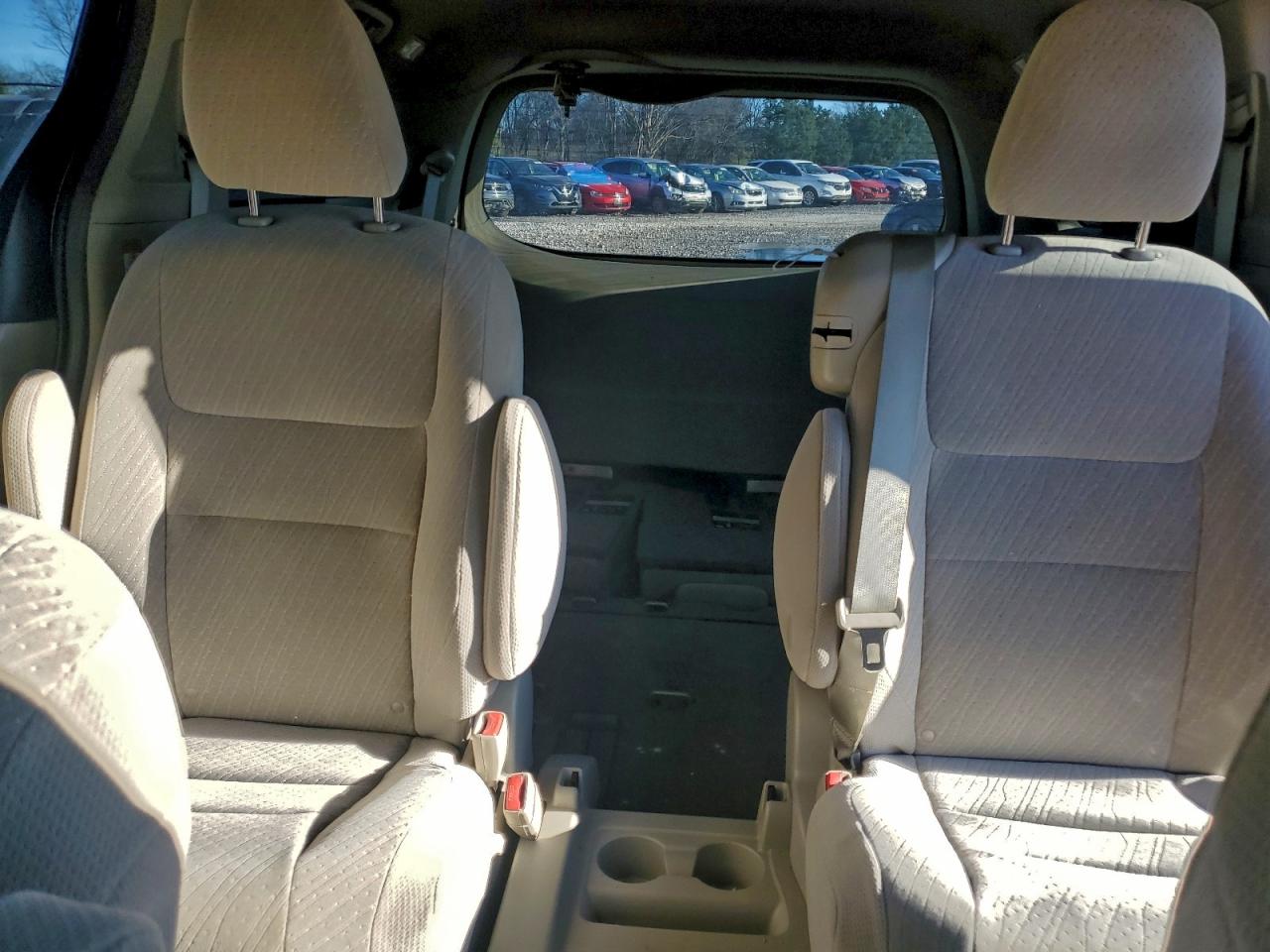 2017 Toyota Sienna Le VIN: 5TDKZ3DC2HS893432 Lot: 94507255