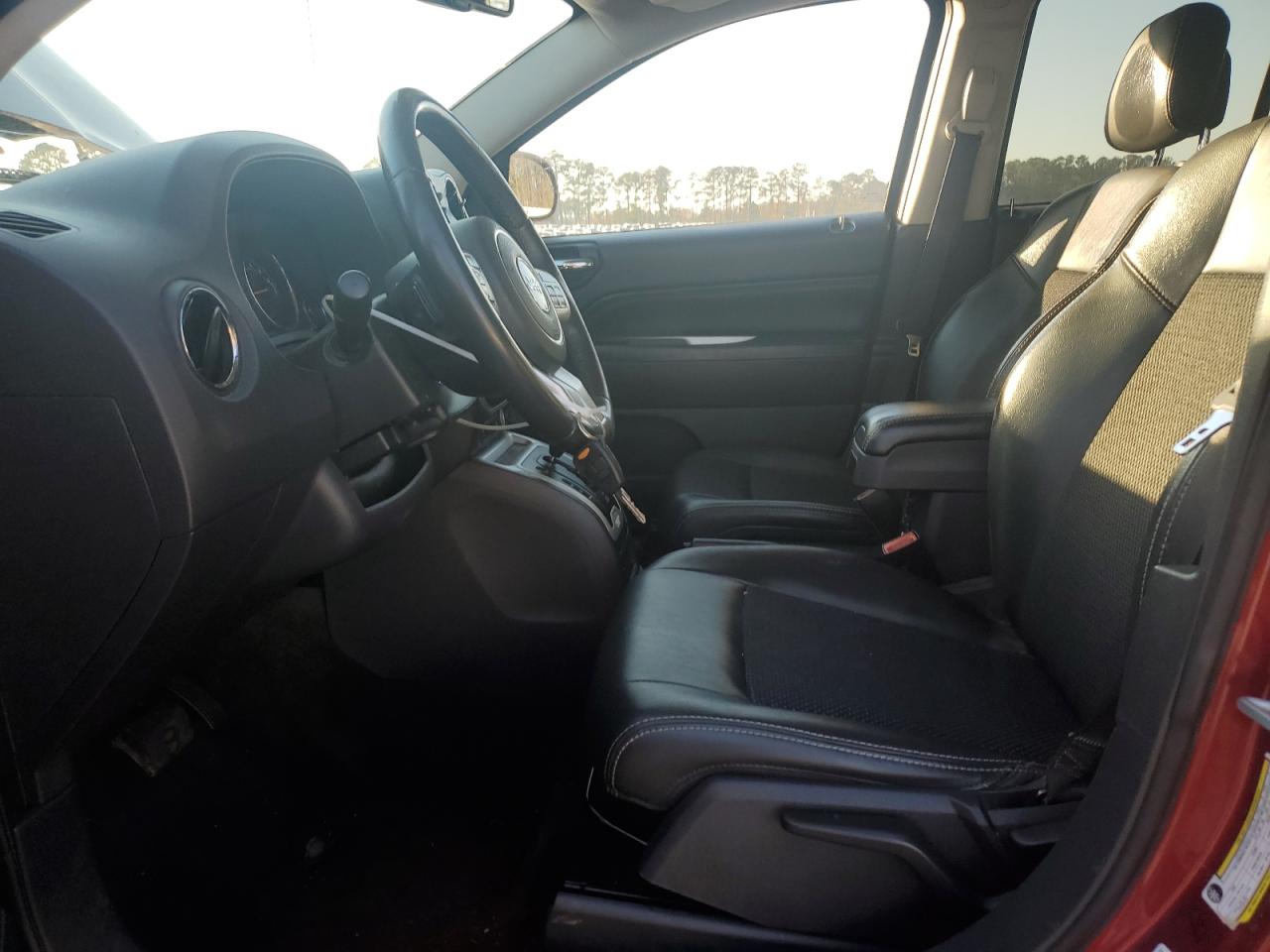 2017 Jeep Compass Latitude VIN: 1C4NJCEB4HD198147 Lot: 93409005