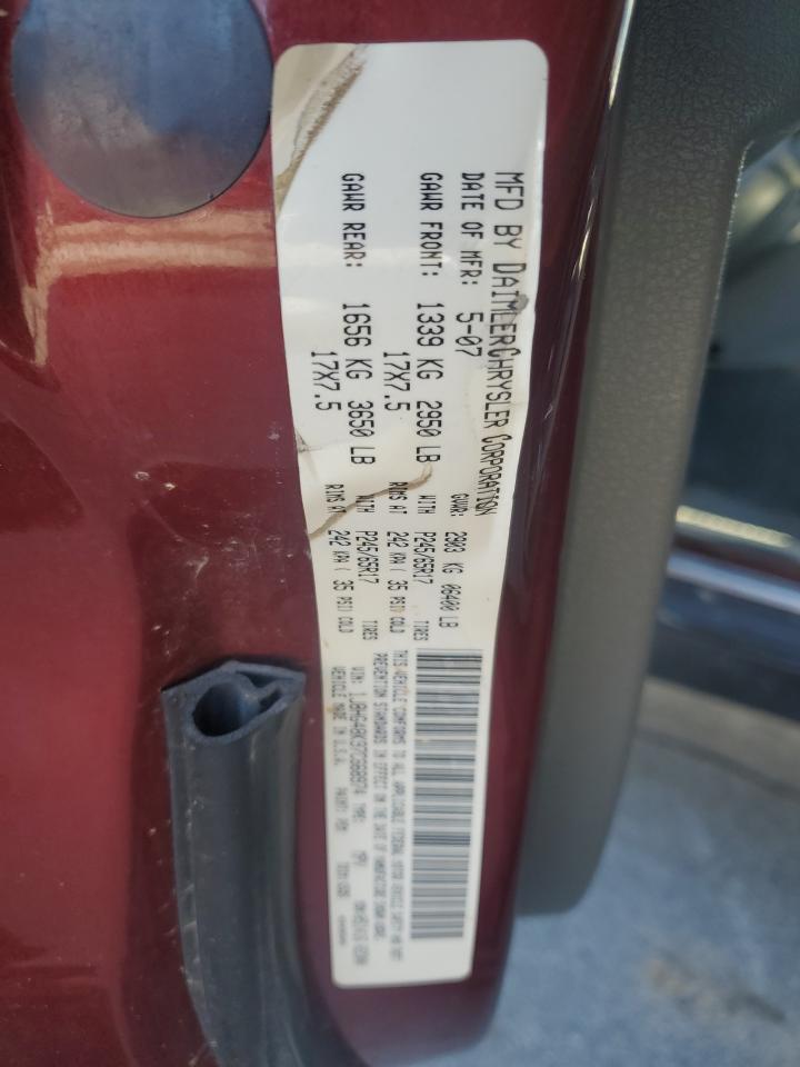 2007 Jeep Commander VIN: 1J8HG48K97C668974 Lot: 92597005