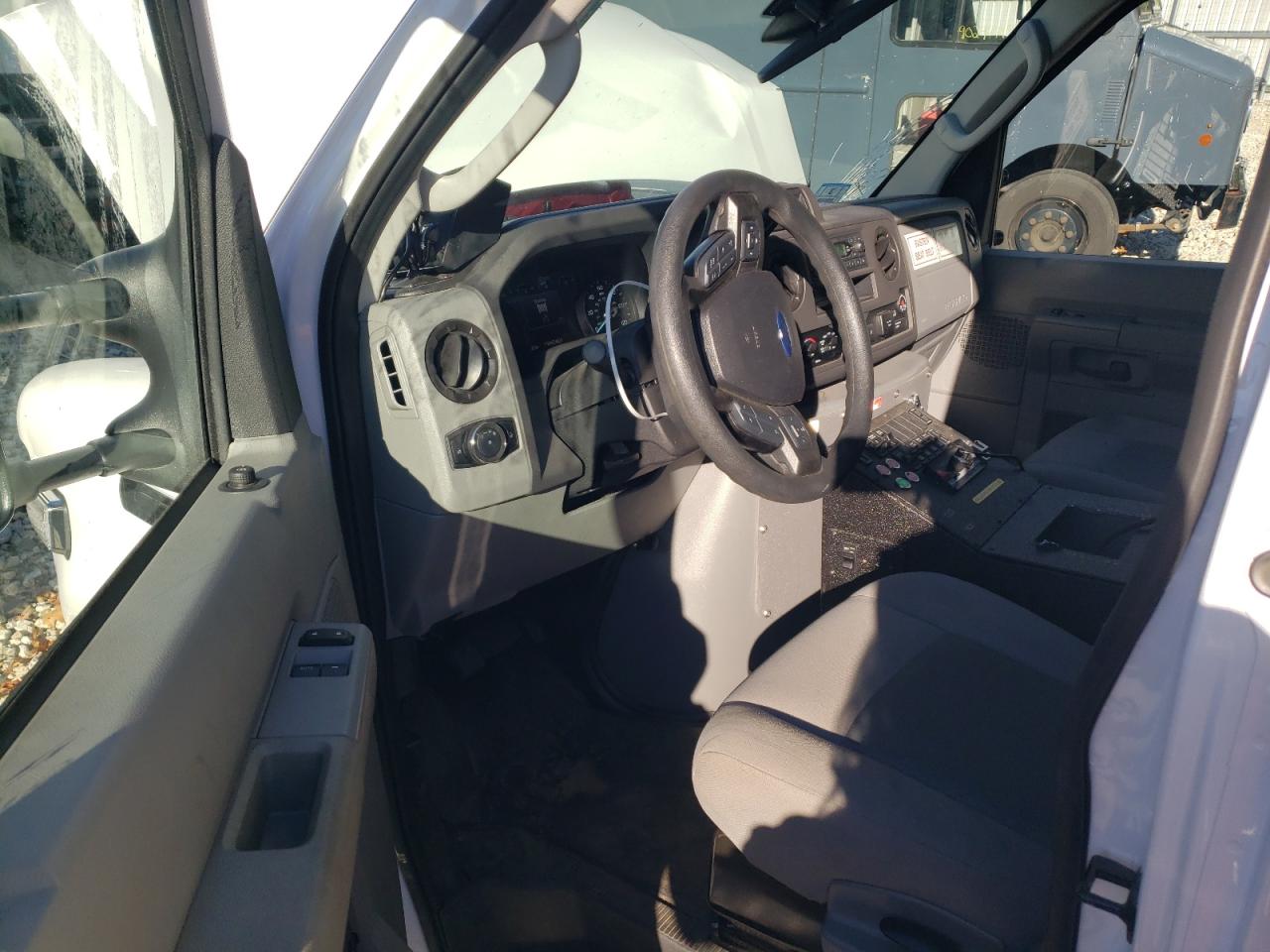 2025 Ford Econoline E350 Super Duty Cutaway Van VIN: 1FDWE3FN8SDD12350 Lot: 92796095