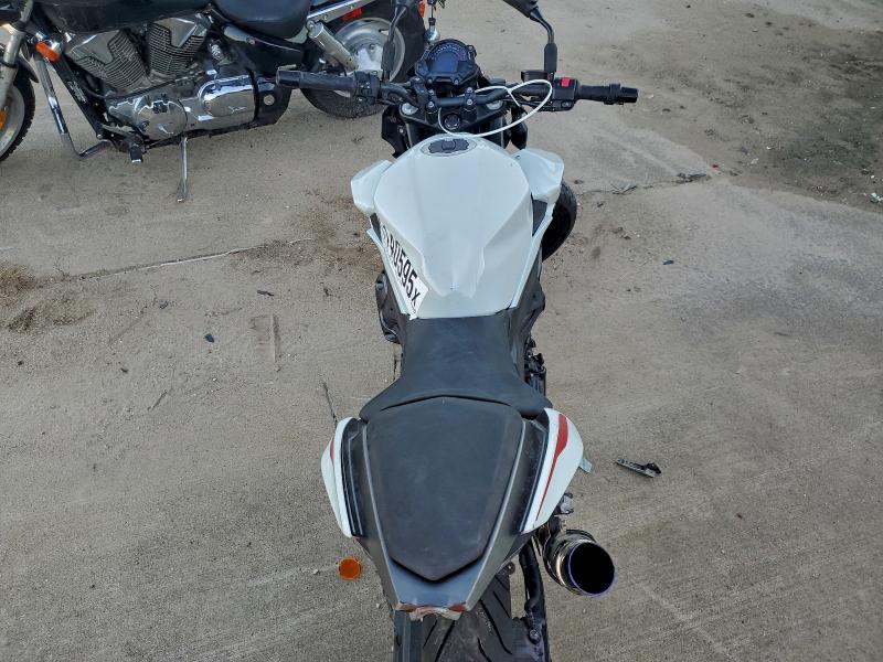 2022 KAWASAKI ER400 D  