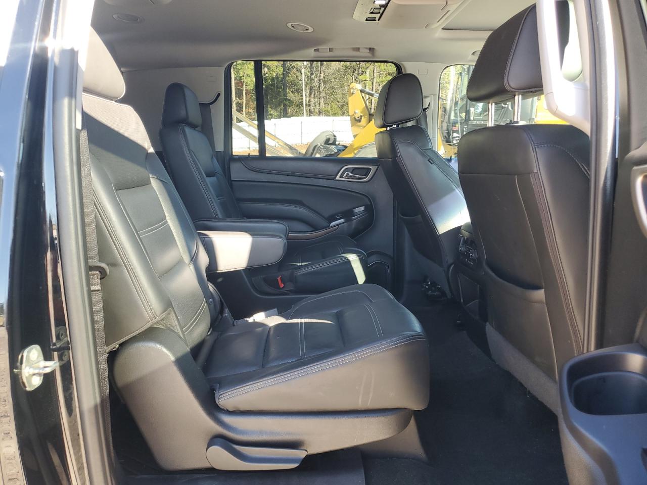 2018 GMC Yukon Xl Denali VIN: 1GKS2HKJ0JR122673 Lot: 92408105