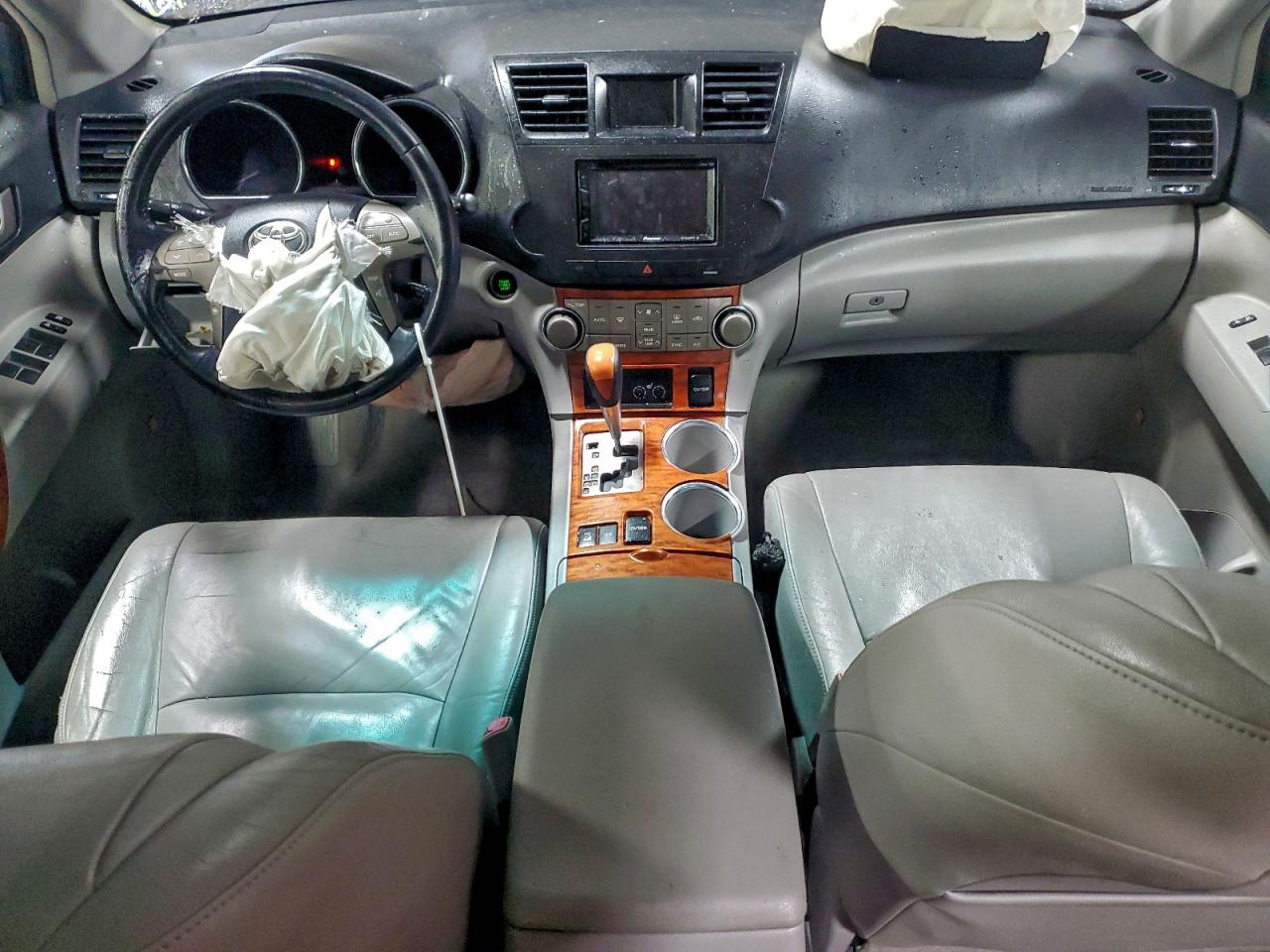 2008 Toyota Highlander Limited VIN: JTEES42A782027138 Lot: 93967325