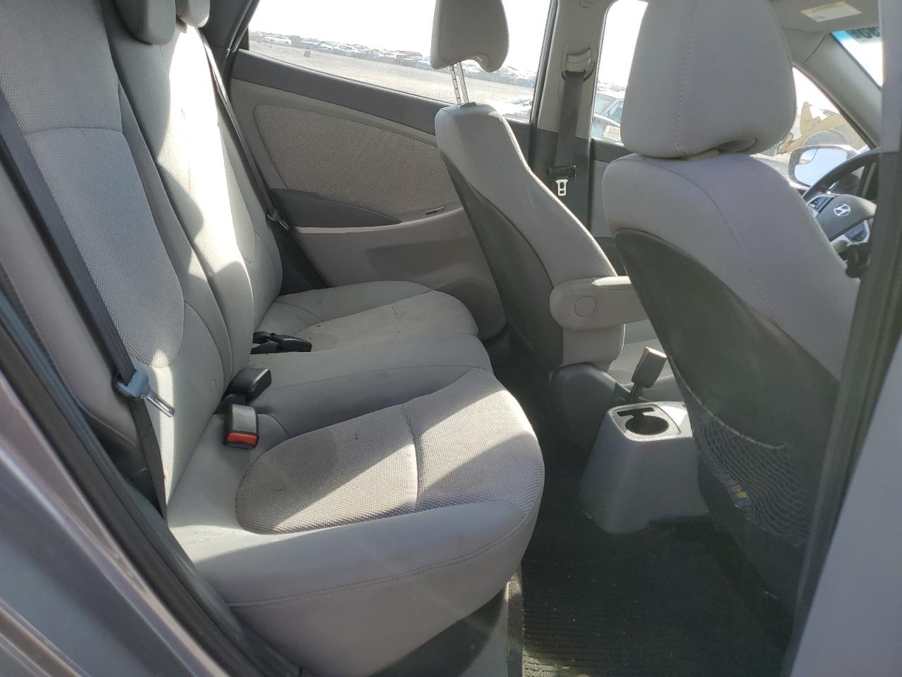 2014 Hyundai Accent Gls VIN: KMHCT4AE6EU725927 Lot: 92691595