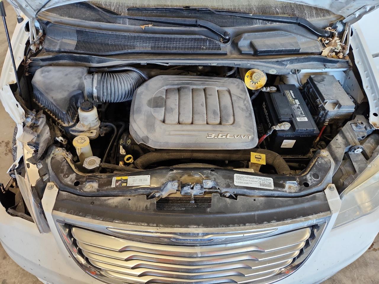 2015 Chrysler Town & Country Touring VIN: 2C4RC1BG5FR553269 Lot: 92253545