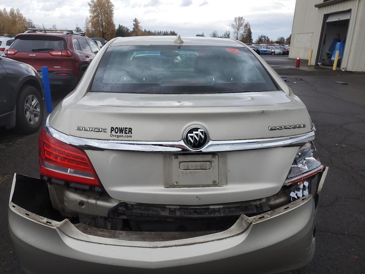 2015 Buick Lacrosse VIN: 1G4GA5GR0FF181129 Lot: 92353245