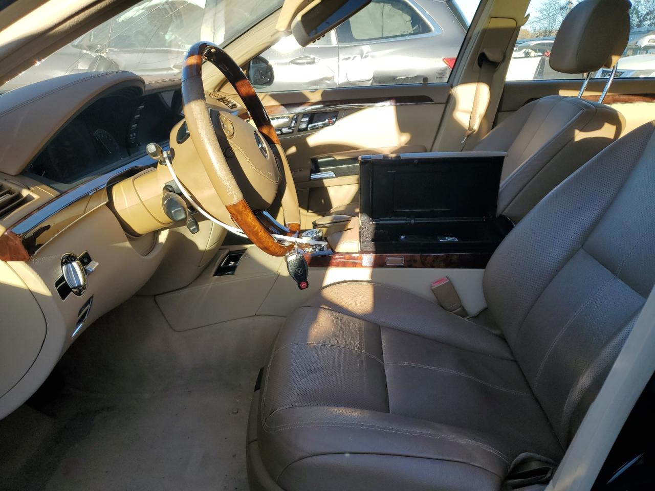 2007 Mercedes-Benz S 550 VIN: WDDNG71X07A118503 Lot: 91400885