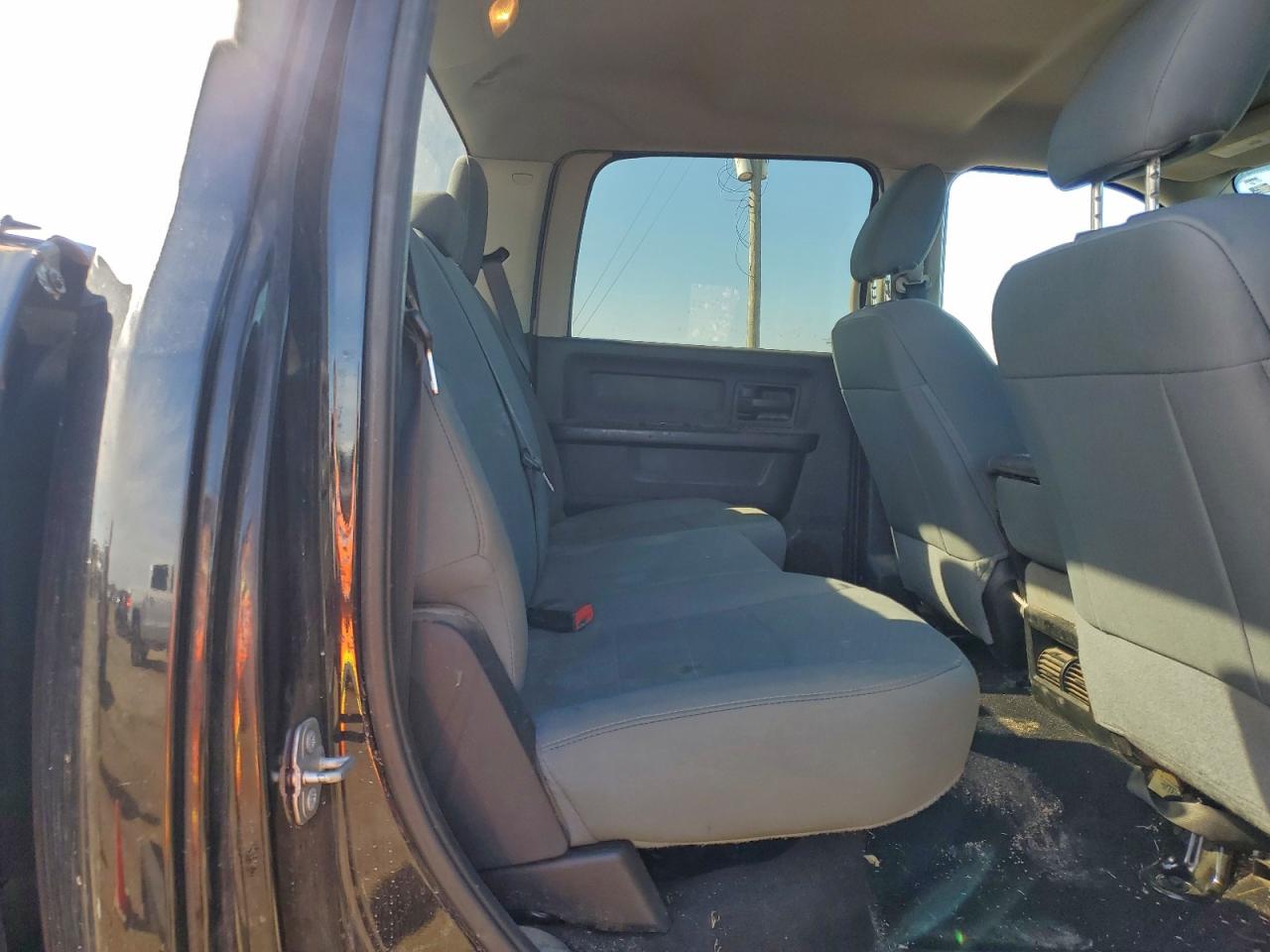 2018 Ram 2500 St VIN: 3C6UR5CL5JG415183 Lot: 93980695