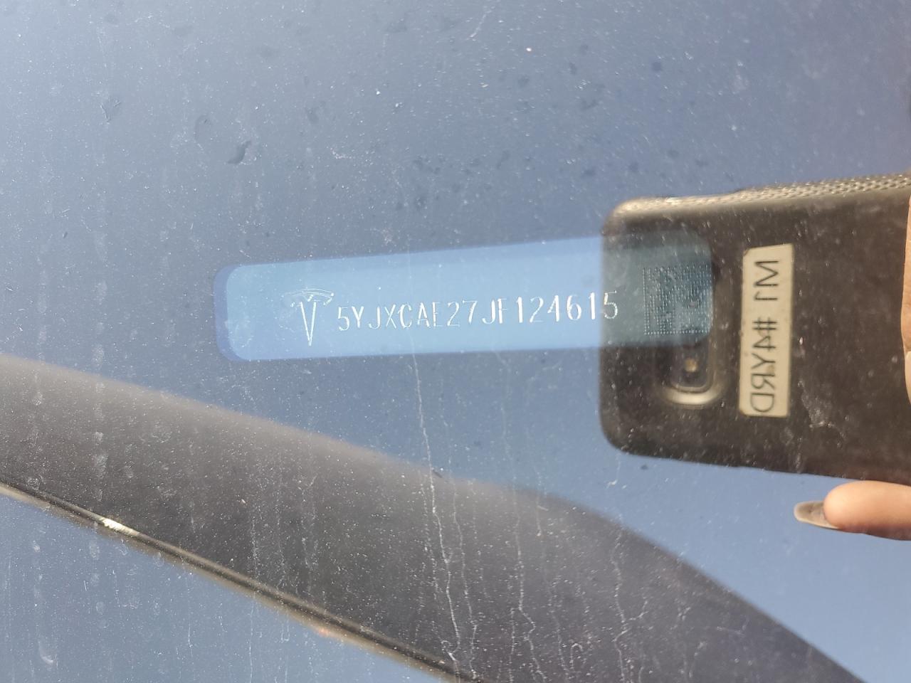 2018 Tesla Model X VIN: 5YJXCAE27JF124615 Lot: 90008425