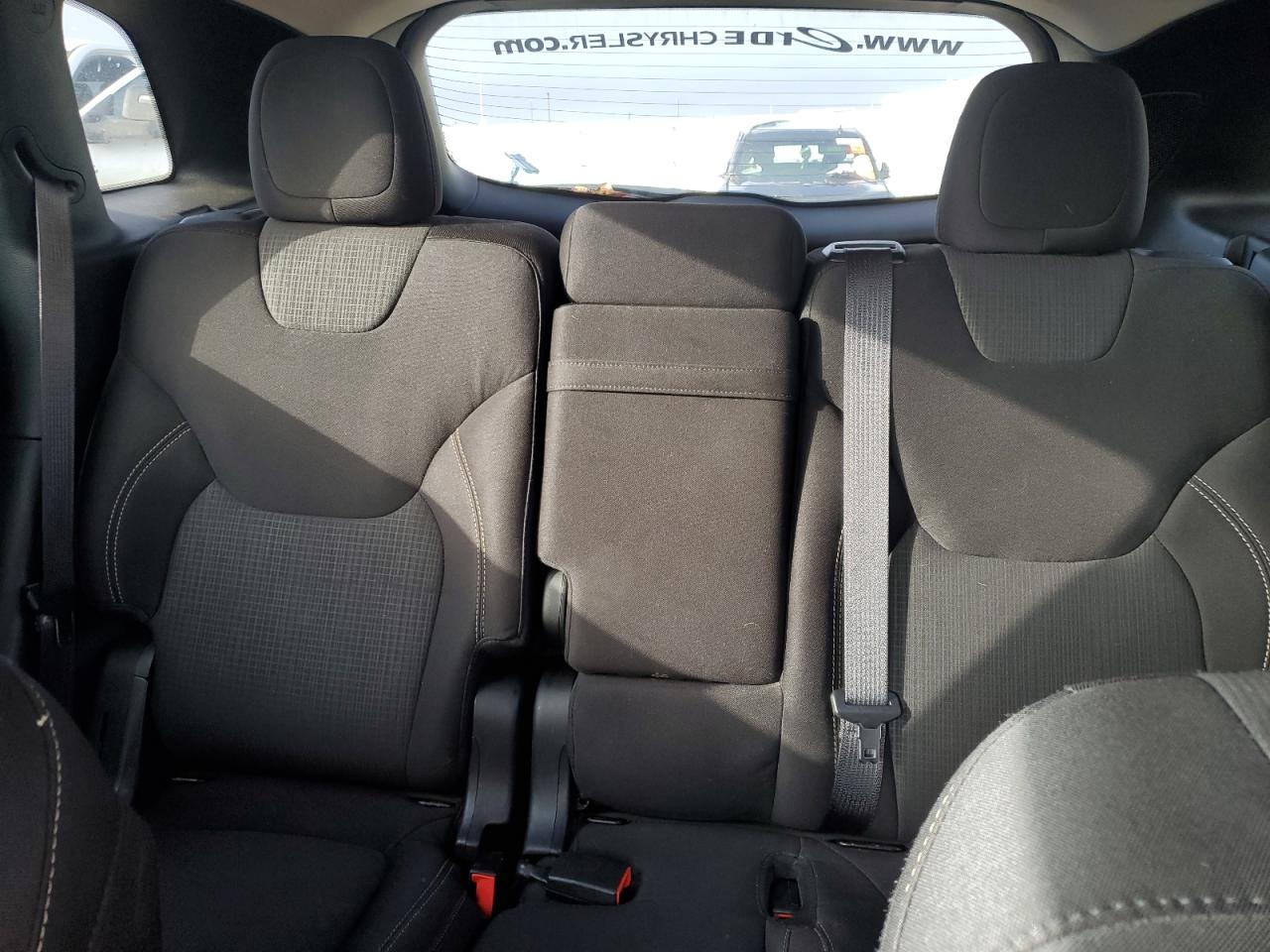 2015 Jeep Cherokee Latitude VIN: 1C4PJMCS0FW749578 Lot: 93693415