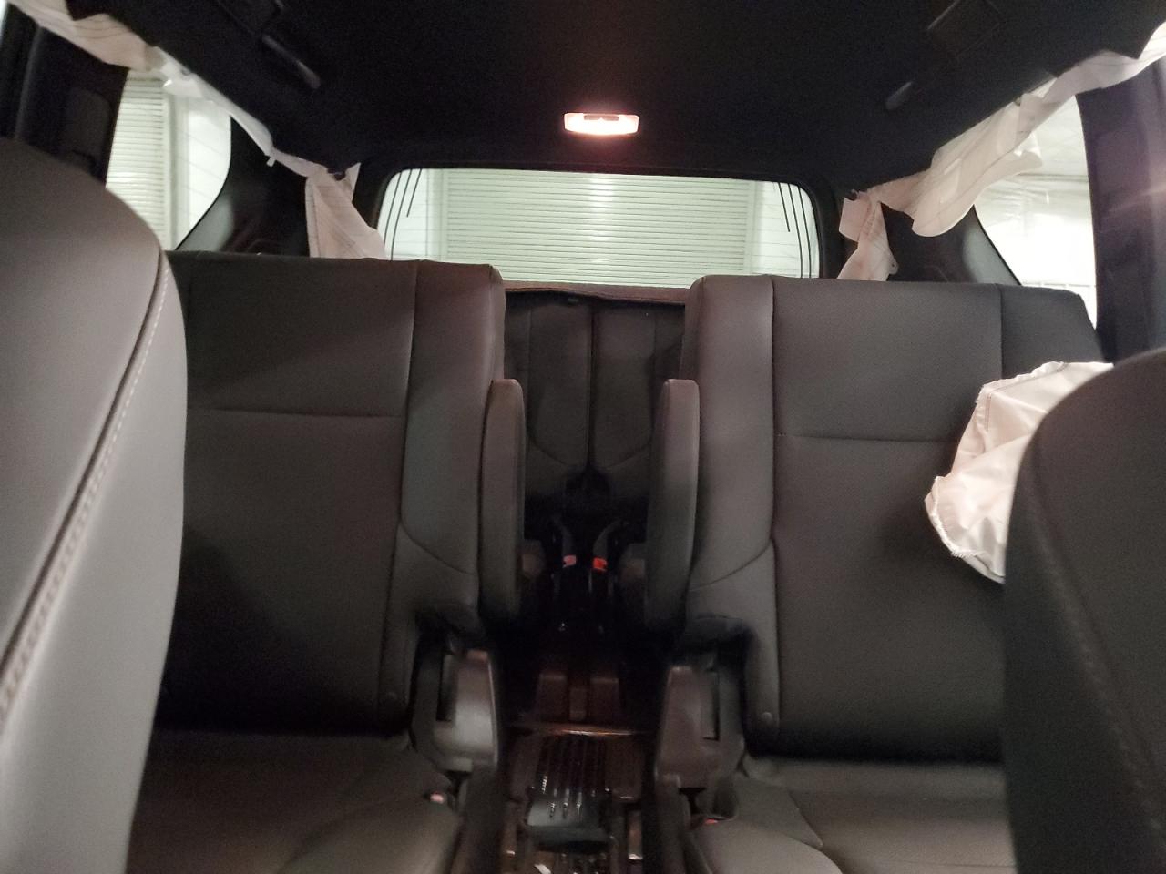 2023 Lexus Gx 460 VIN: JTJAM7BX5P5353792 Lot: 92468705