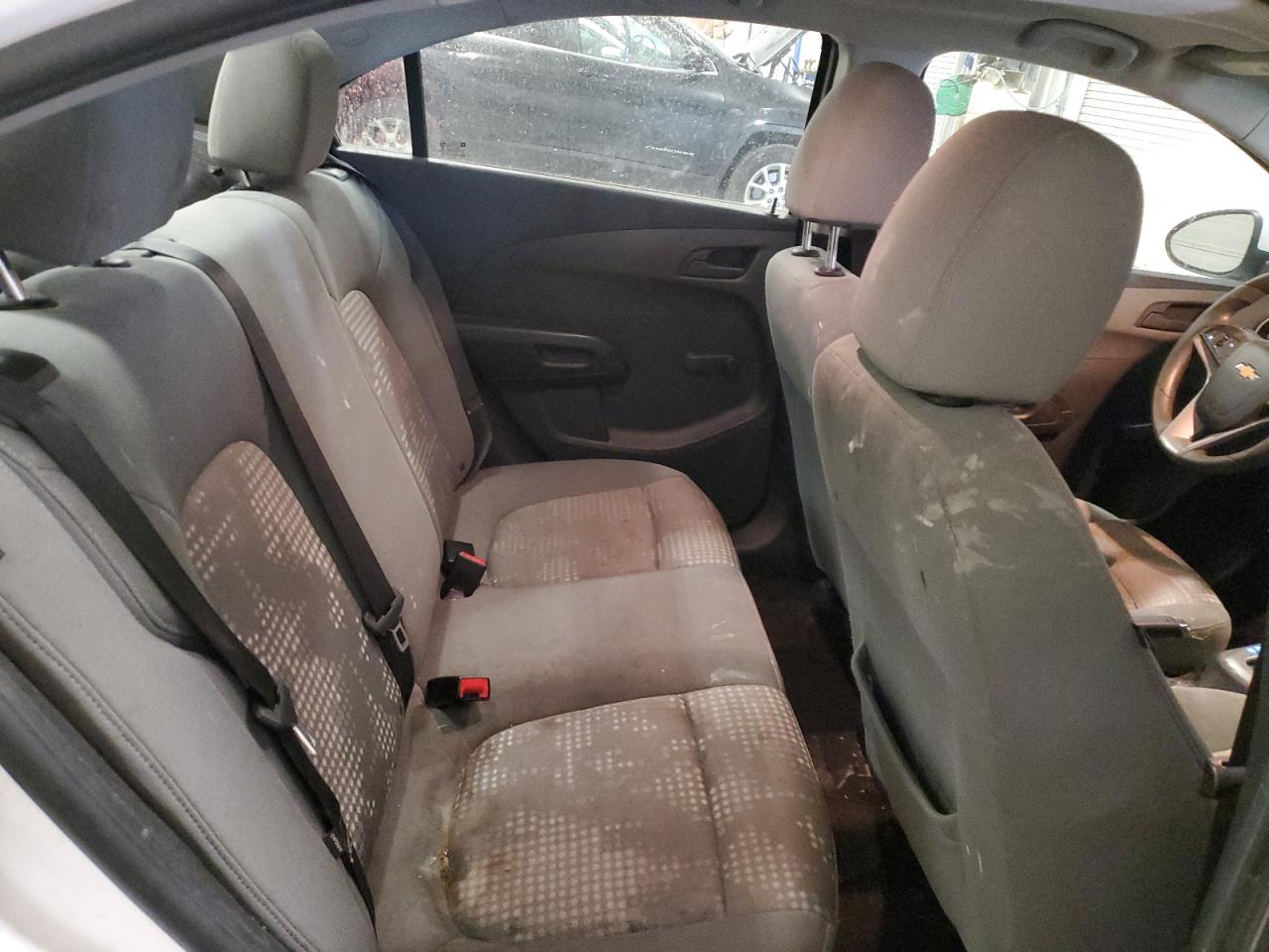 2015 Chevrolet Sonic Ls VIN: 1G1JA5SH8F4210051 Lot: 91729425