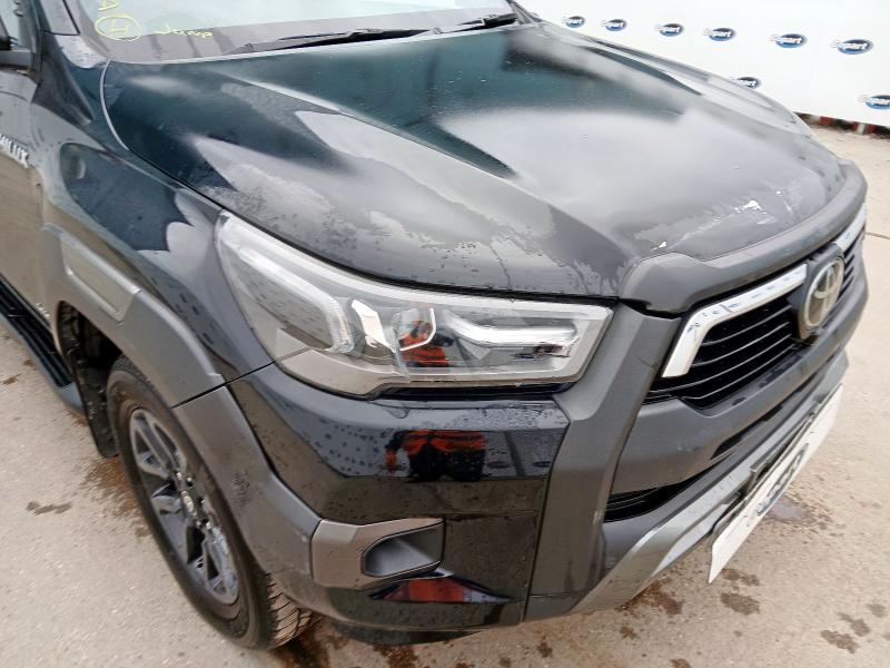 2023 TOYOTA HILUX INVINCIBLE X D/CAB PICK UP 2.8 D-4D AUTO
