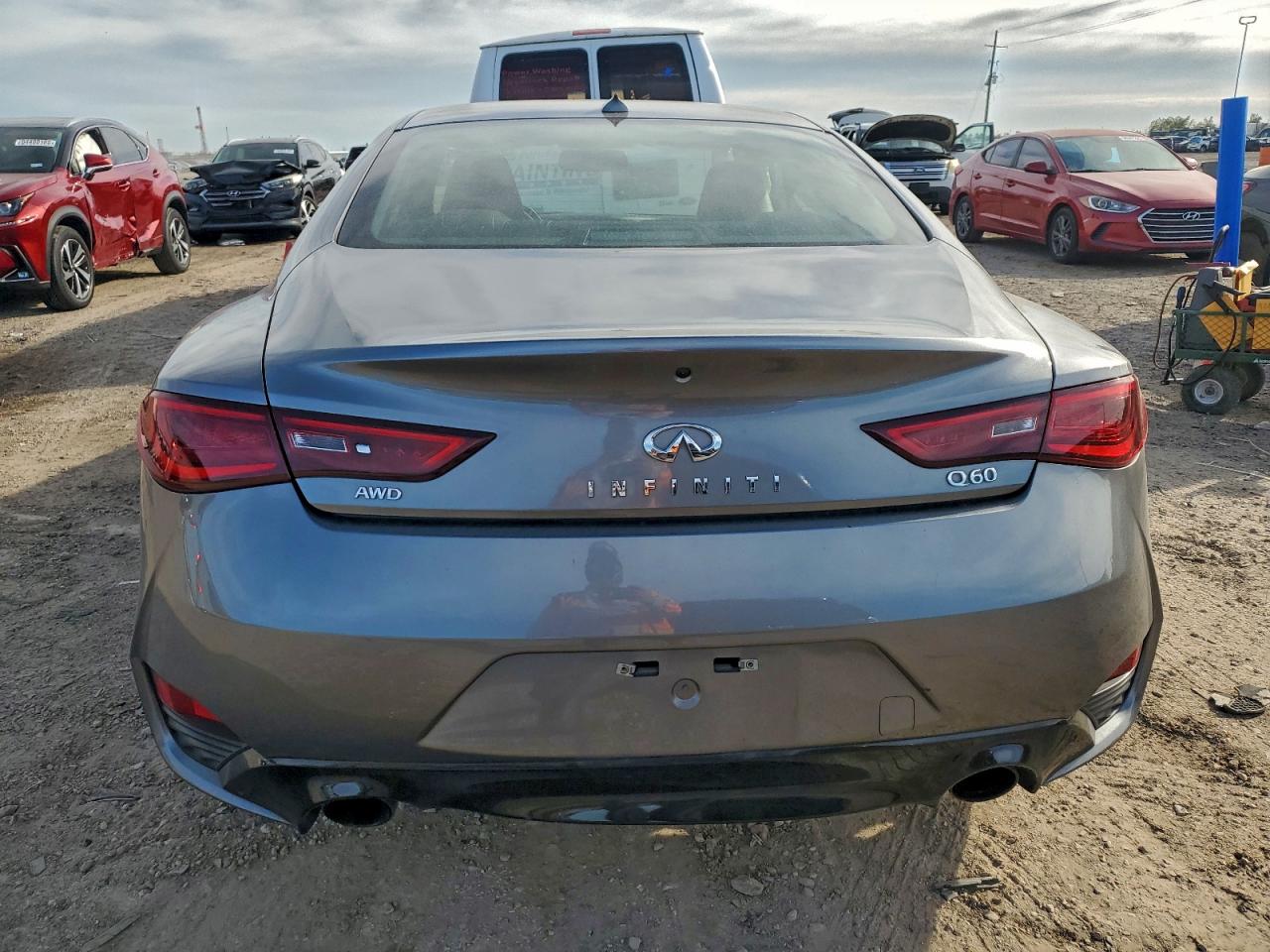 2018 Infiniti Q60 Luxe 300 VIN: JN1EV7EL1JM392583 Lot: 93892165