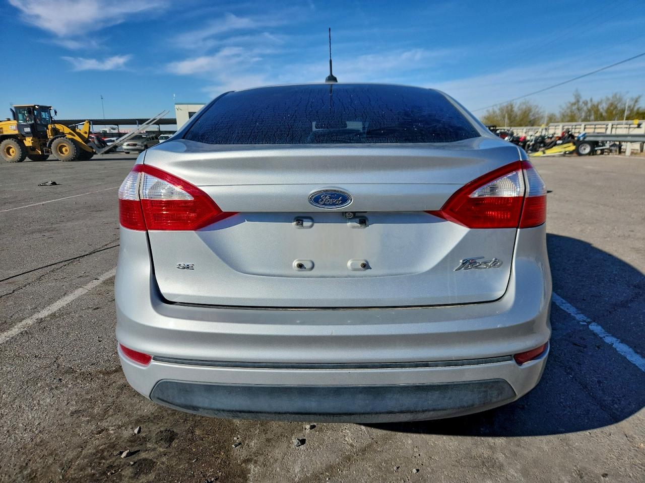 2018 Ford Fiesta Se VIN: 3FADP4BJ7JM147673 Lot: 94179535
