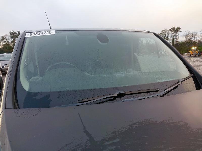 2015 RENAULT TRAFIC SL27DCI 115 SPORT VAN