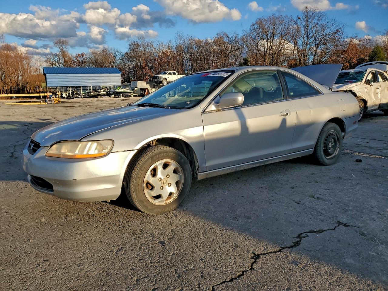 2000 Honda Accord Ex VIN: 1HGCG3253YA016817 Lot: 94083765