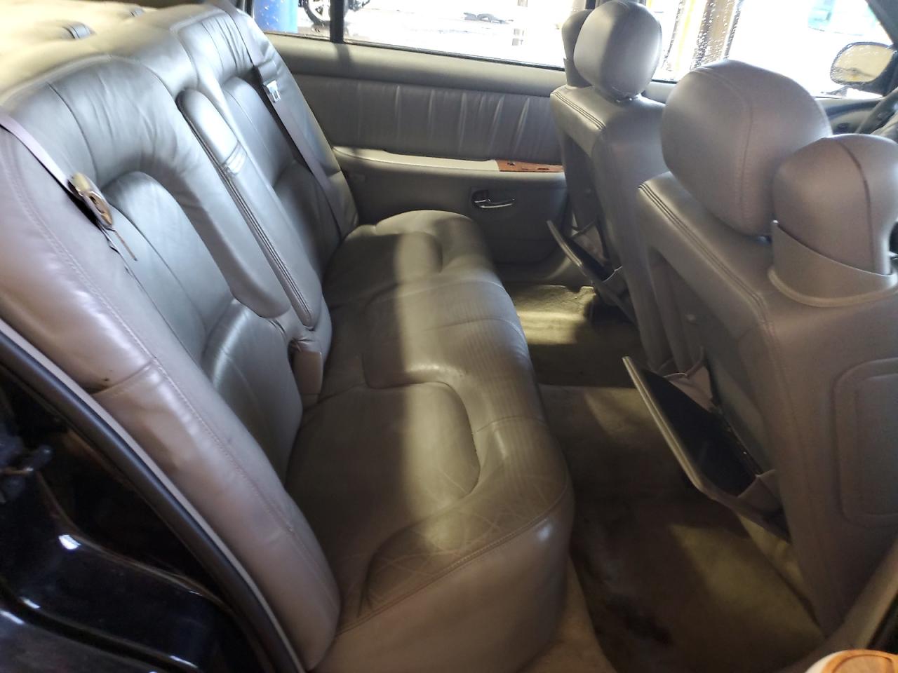 2000 Buick Park Avenue VIN: 1G4CW54K1Y4296201 Lot: 91640925