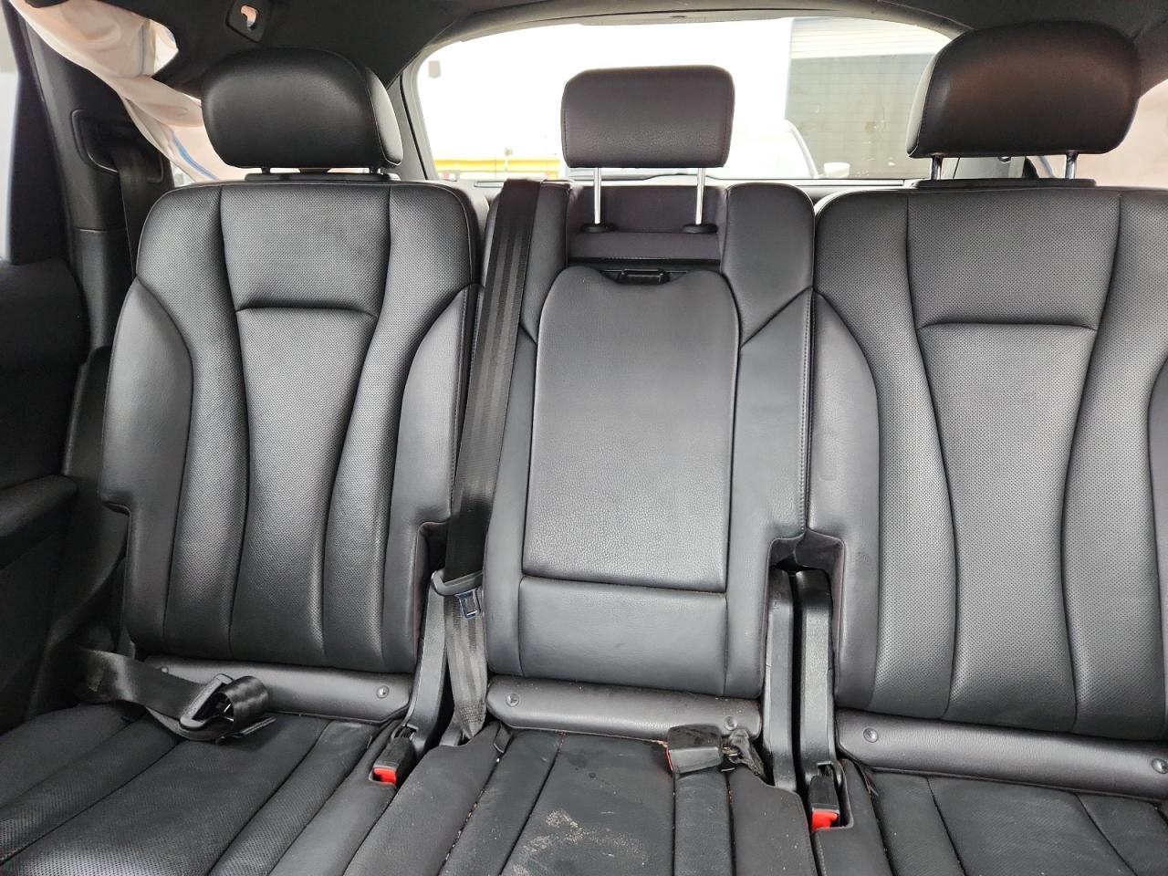 2017 Audi Q7 Premium Plus VIN: WA1LAAF73HD024361 Lot: 93877305