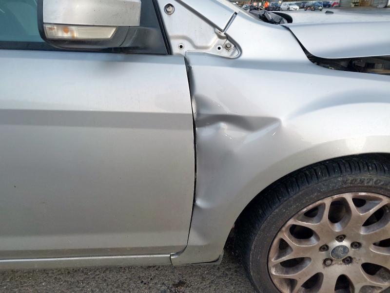 2010 FORD FOCUS ZETE