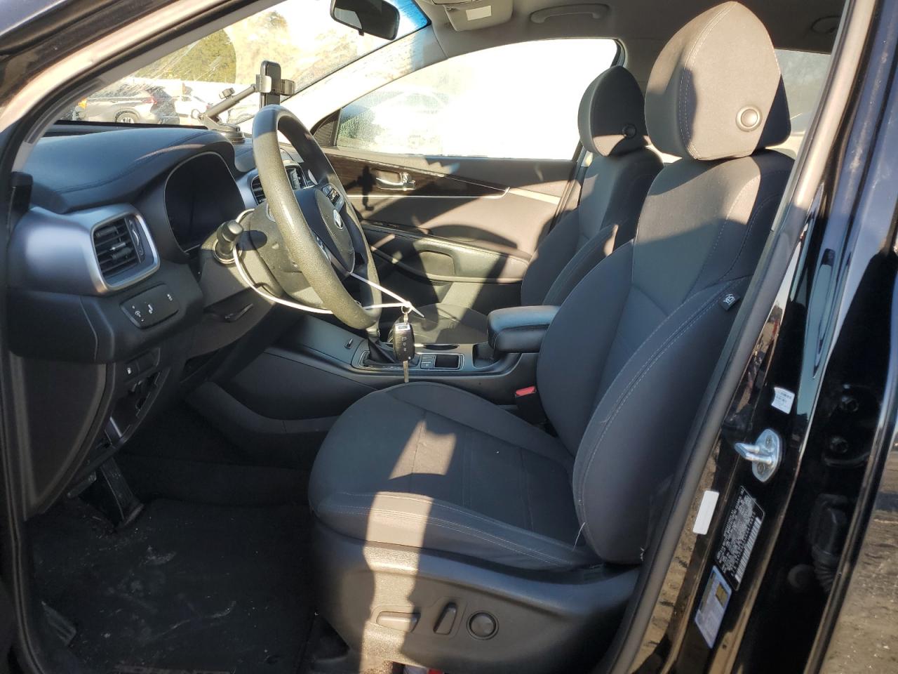 2019 Kia Sorento Lx VIN: 5XYPG4A5XKG479813 Lot: 90876695