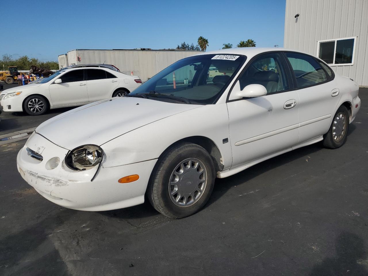 FORD TAURUS 1998. Lot# 91224205. VIN 1FAFP53S3WA246260. Photo 1