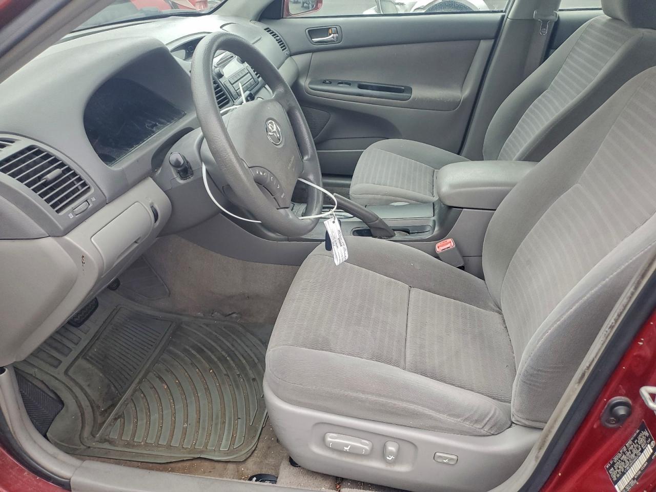 2005 Toyota Camry Le VIN: 4T1BE32K55U052780 Lot: 94189365