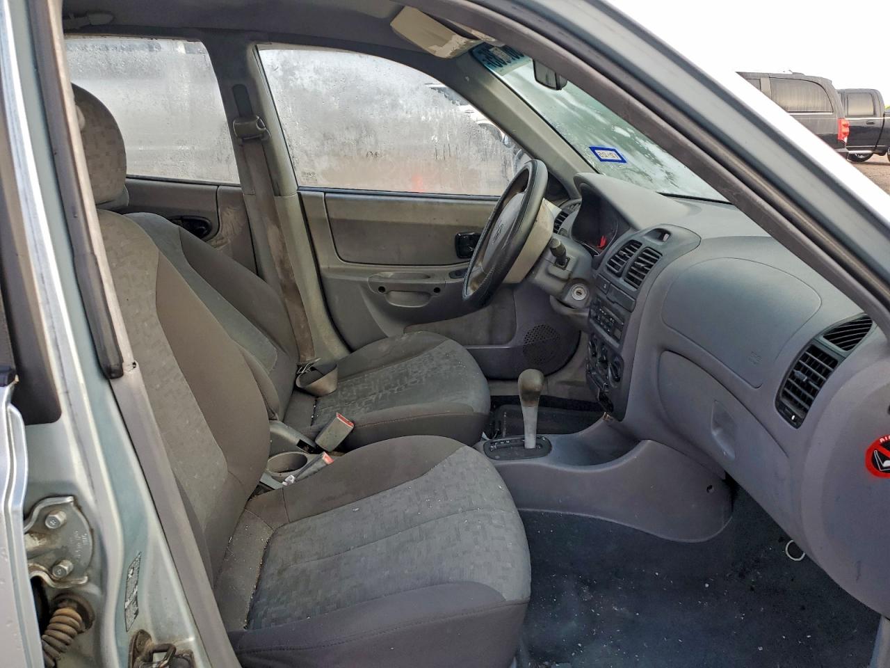 2004 Hyundai Accent Gl VIN: KMHCG45C04U529638 Lot: 94367535