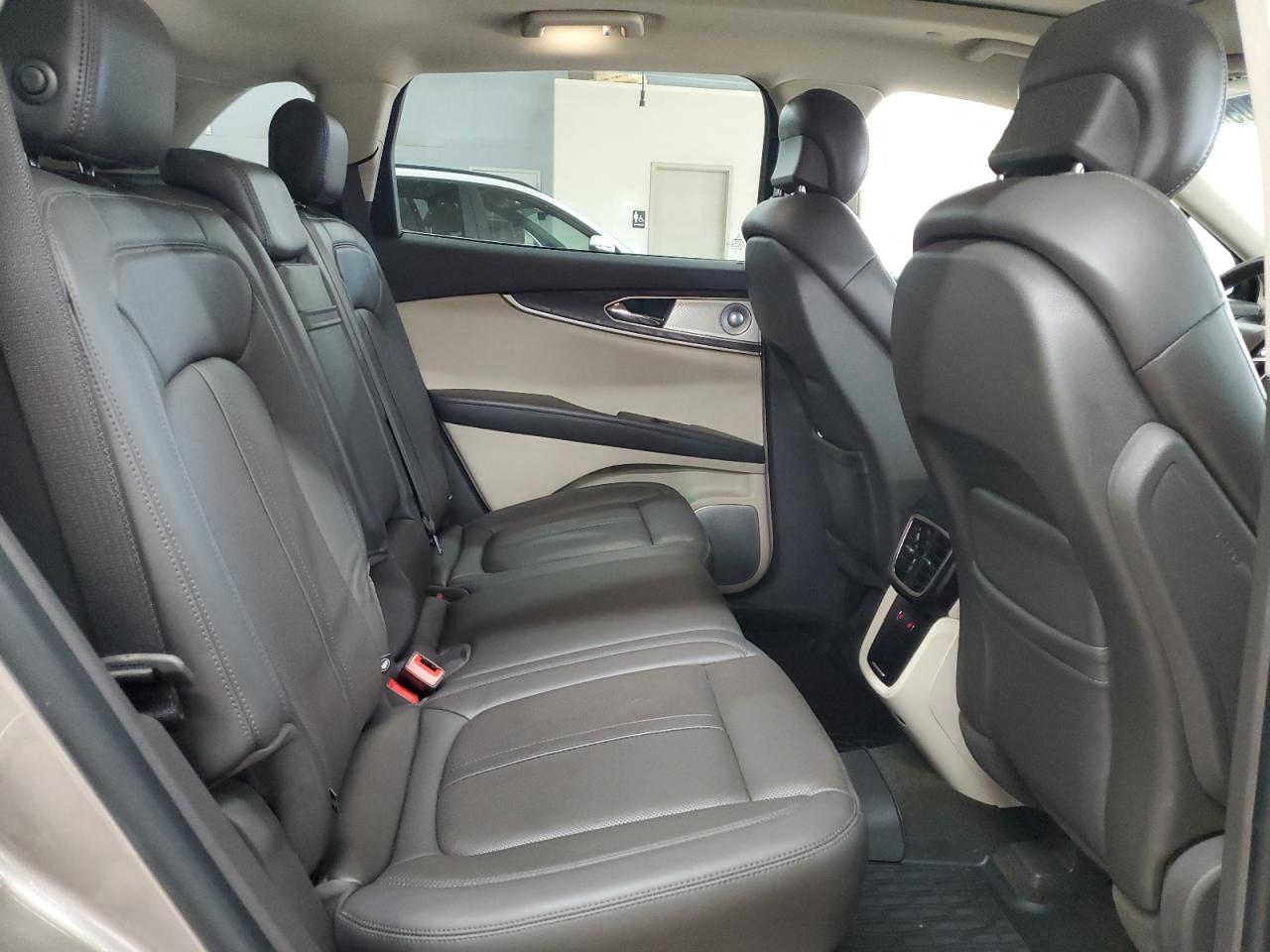 2020 Lincoln Nautilus Reserve VIN: 2LMPJ8K92LBL11616 Lot: 92984205