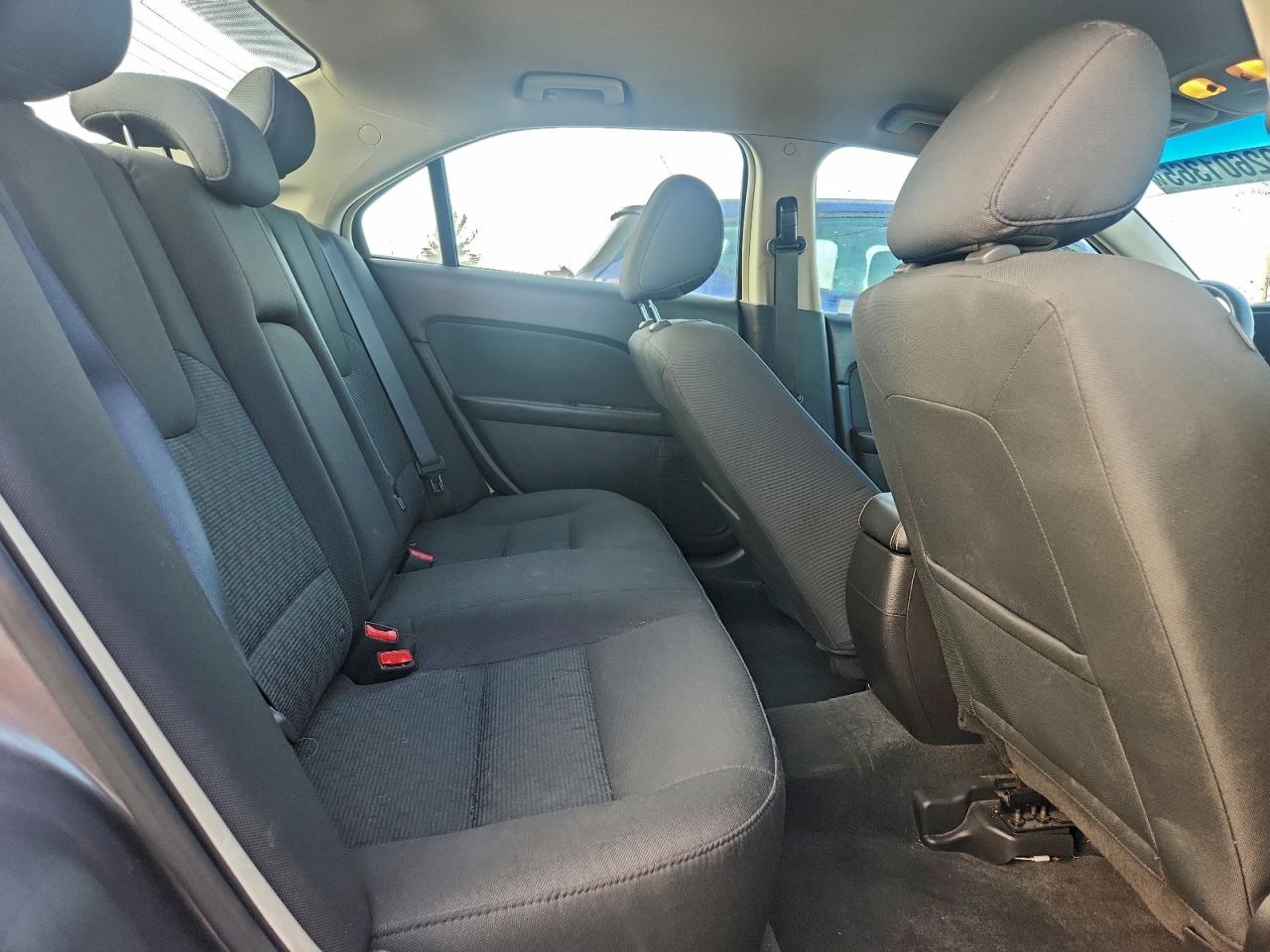 2011 Ford Fusion Se VIN: 3FAHP0HA8BR127387 Lot: 92601365