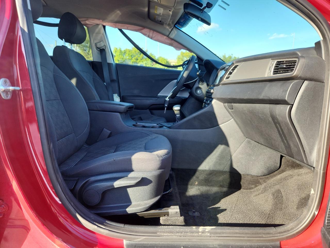 2018 Kia Niro Fe VIN: KNDCB3LC2J5108591 Lot: 92680225