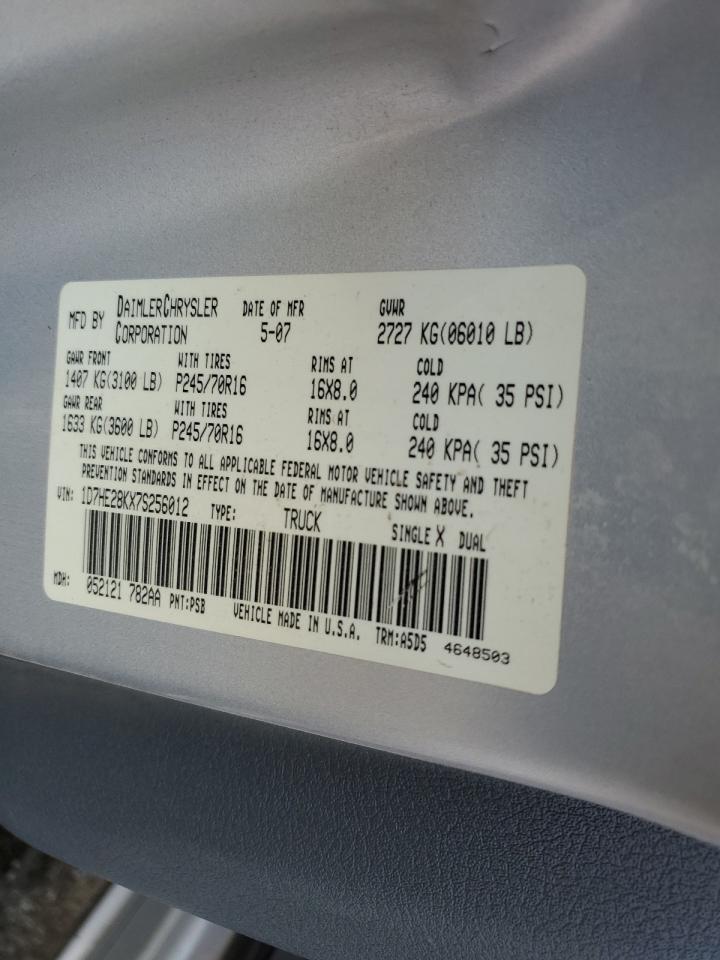 2007 Dodge Dakota Quad VIN: 1D7HE28KX7S256012 Lot: 91893145