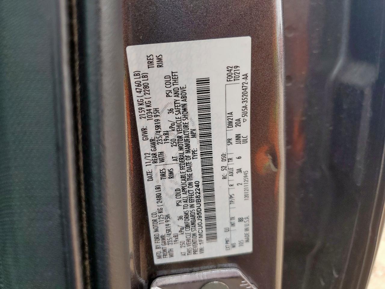 2013 Ford Escape Titanium VIN: 1FMCU0J95DUB82240 Lot: 92875805