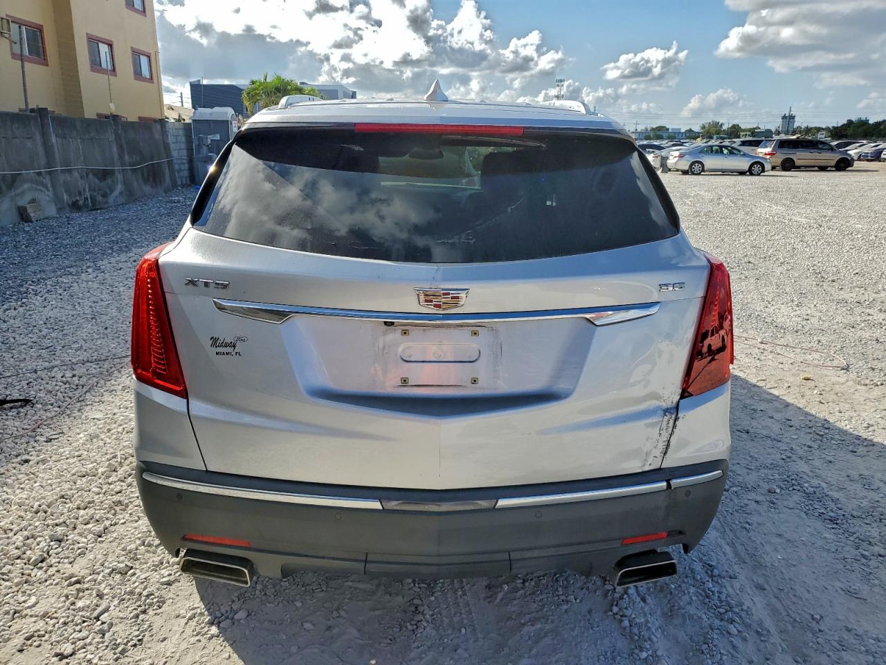 2017 Cadillac Xt5 Luxury VIN: 1GYKNBRSXHZ126393 Lot: 94238075