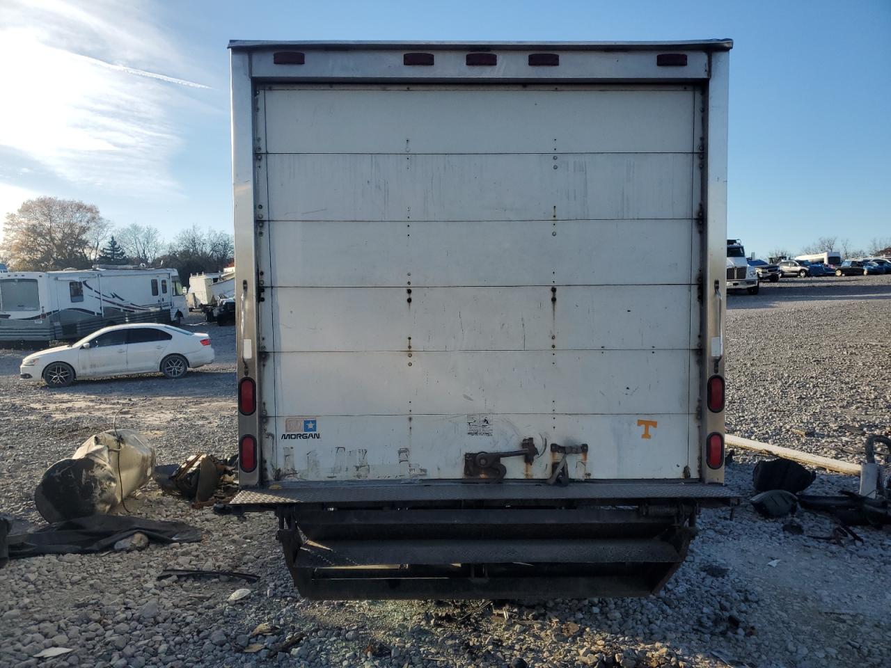 1994 Isuzu Npr Box Truck VIN: JALC4B1K9R7005181 Lot: 92284205