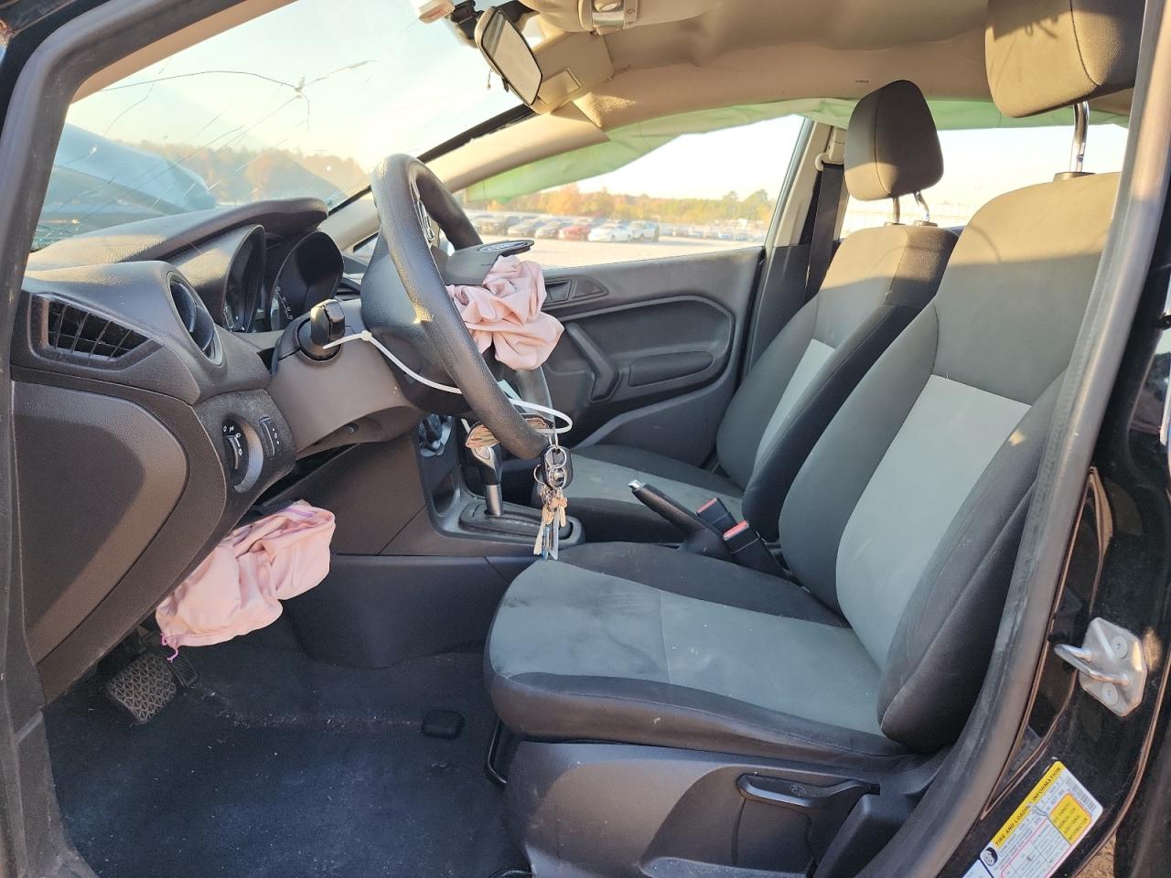 2019 Ford Fiesta S VIN: 3FADP4AJ5KM140496 Lot: 92351335