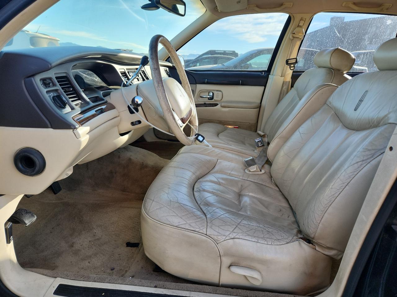 1996 Lincoln Town Car Executive VIN: 1LNLM81W4TY660160 Lot: 91620245