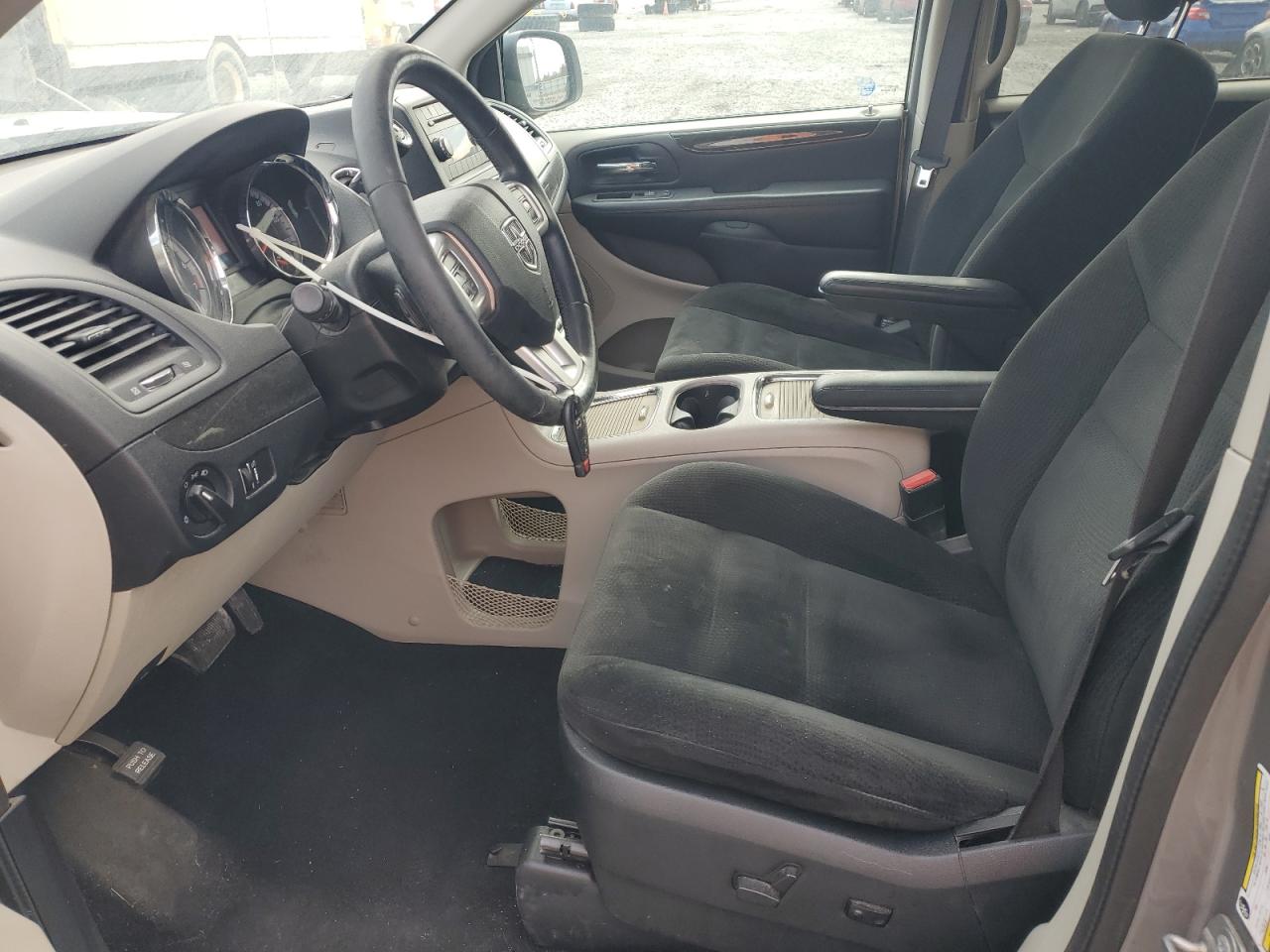 2016 Dodge Grand Caravan Sxt VIN: 2C4RDGCG5GR323571 Lot: 91835745