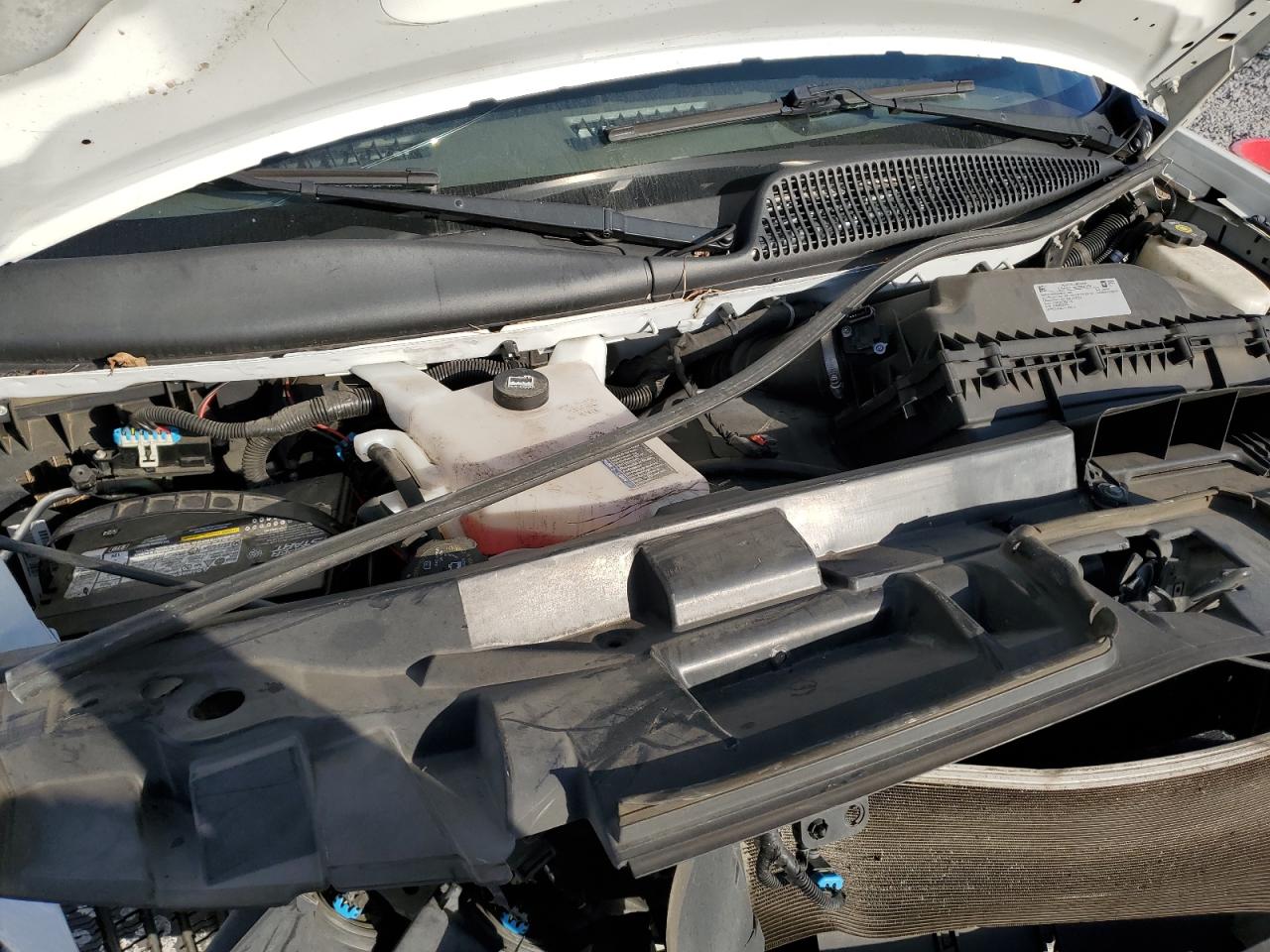 2019 Chevrolet Express G2500 Delivery Van VIN: 1GCWGAFP2K1367219 Lot: 91998515