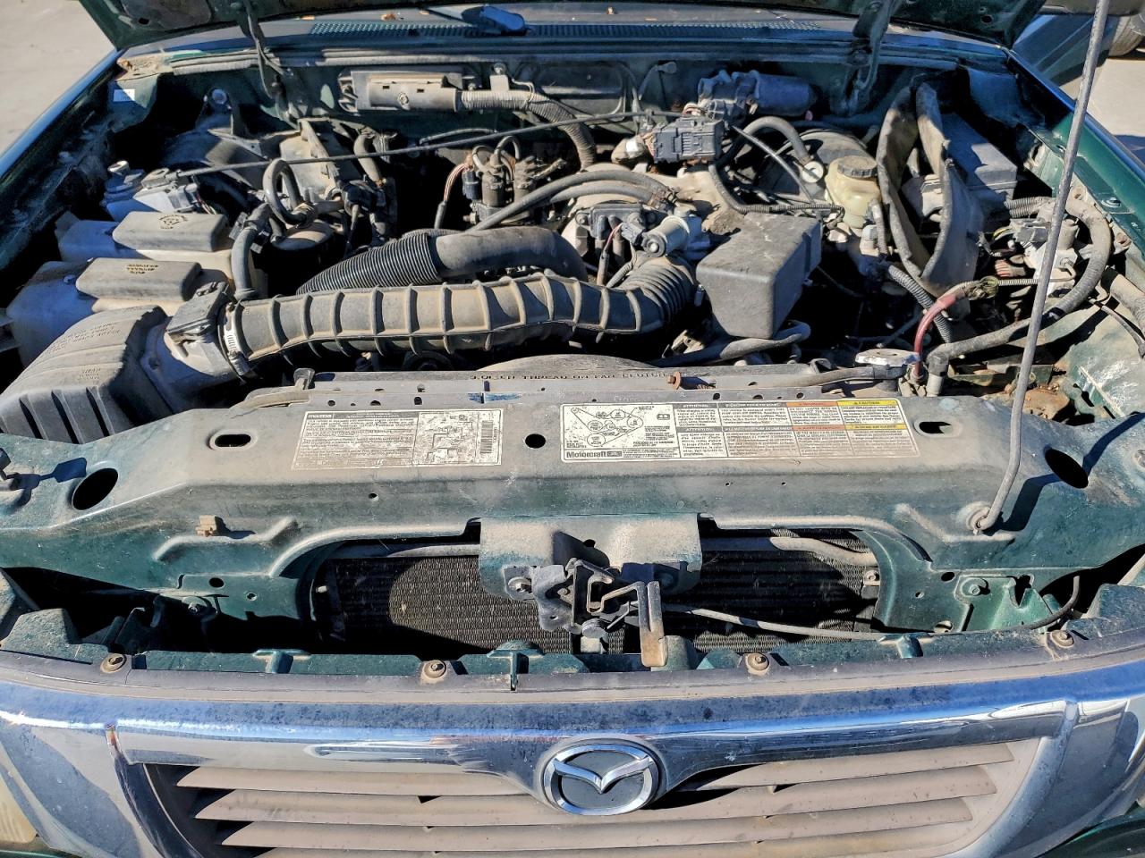 1999 Mazda B3000 Cab Plus VIN: 4F4ZR16V9XTM39901 Lot: 94681755