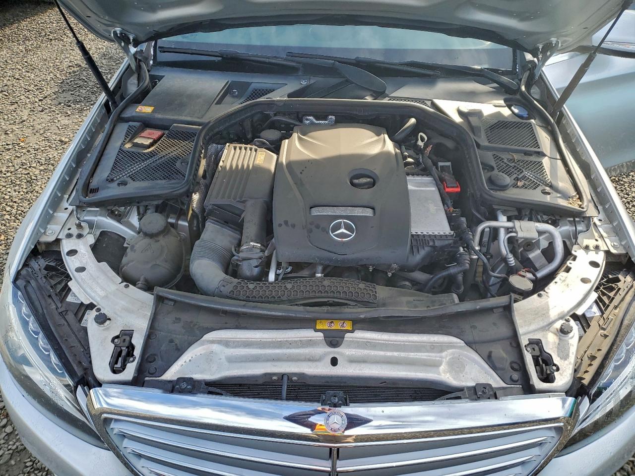 2015 Mercedes-Benz C 300 4Matic VIN: 55SWF4KB2FU016207 Lot: 93934595