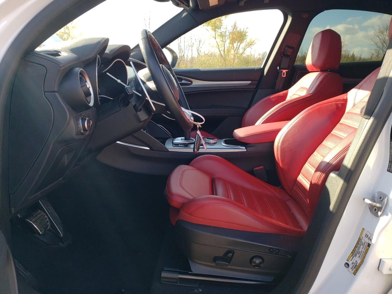 2023 Alfa Romeo Stelvio Ti VIN: ZASPAKBN0P7D55016 Lot: 90910835