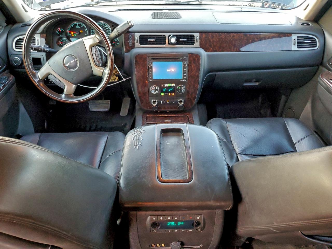 2011 GMC Yukon Denali VIN: 1GKS1EEF5BR386465 Lot: 94183685