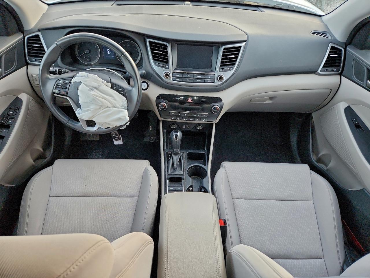 2018 Hyundai Tucson Value VIN: KM8J3CA23JU821399 Lot: 93821065