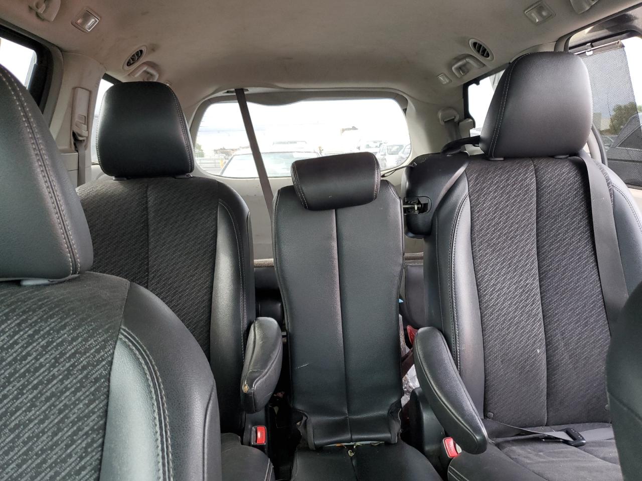 2013 Toyota Sienna Sport VIN: 5TDXK3DC9DS390713 Lot: 90935685