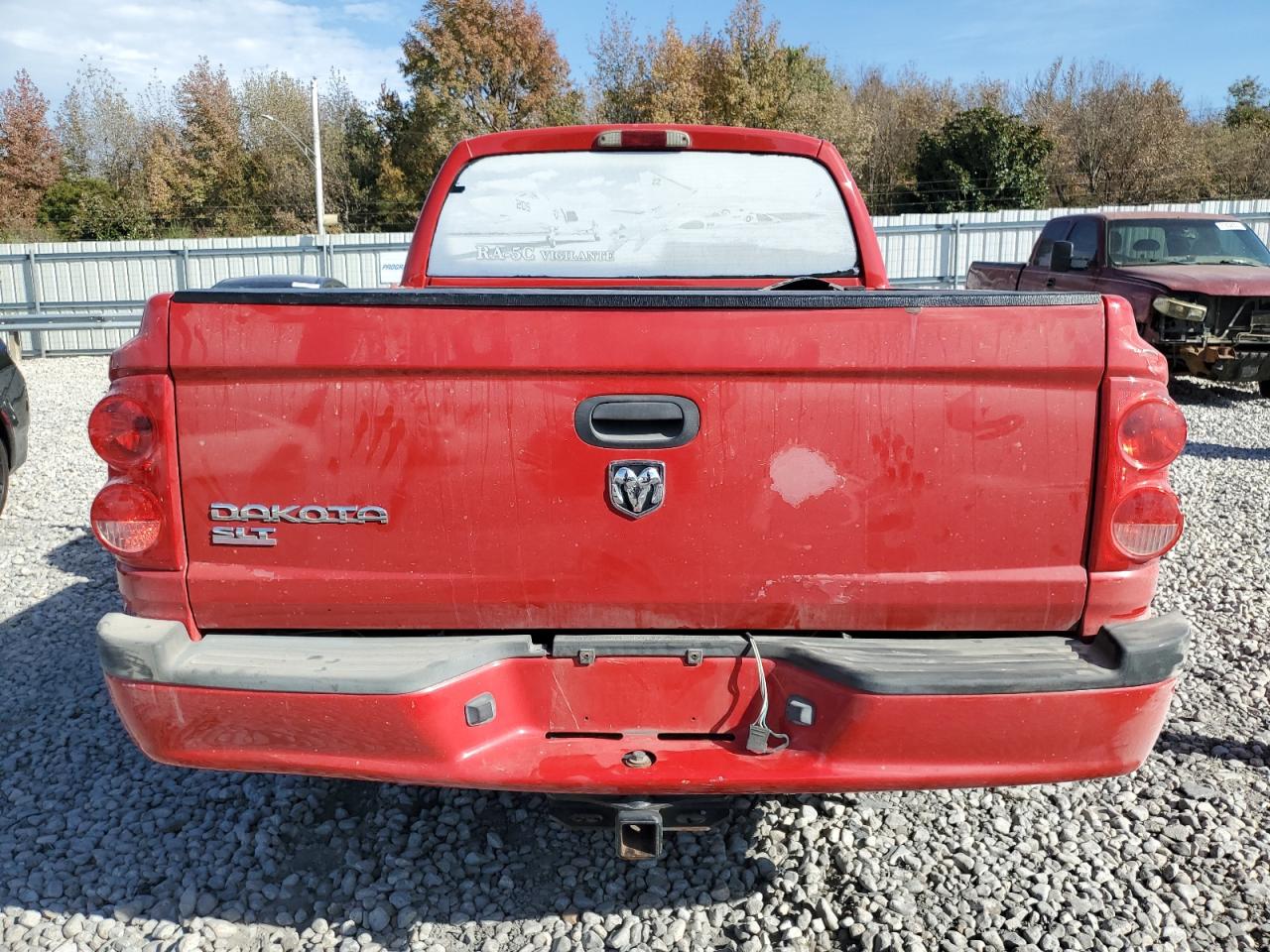 2006 Dodge Dakota Quad Slt VIN: 1D7HW48K26S665015 Lot: 92730625